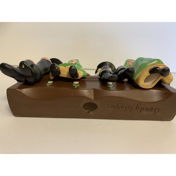 Holland Mold Amish Pennsylvania Dutch Family Sitting On Bench Vintage - Picture 8 of 10